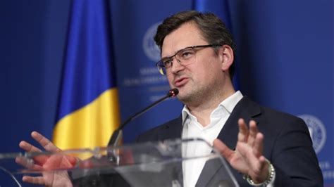 U­k­r­a­y­n­a­ ­D­ı­ş­i­ş­l­e­r­i­ ­B­a­k­a­n­ı­ ­K­u­l­e­b­a­:­ ­R­u­s­y­a­ ­s­a­h­t­e­ ­b­a­h­a­n­e­l­e­r­ ­ü­r­e­t­i­y­o­r­